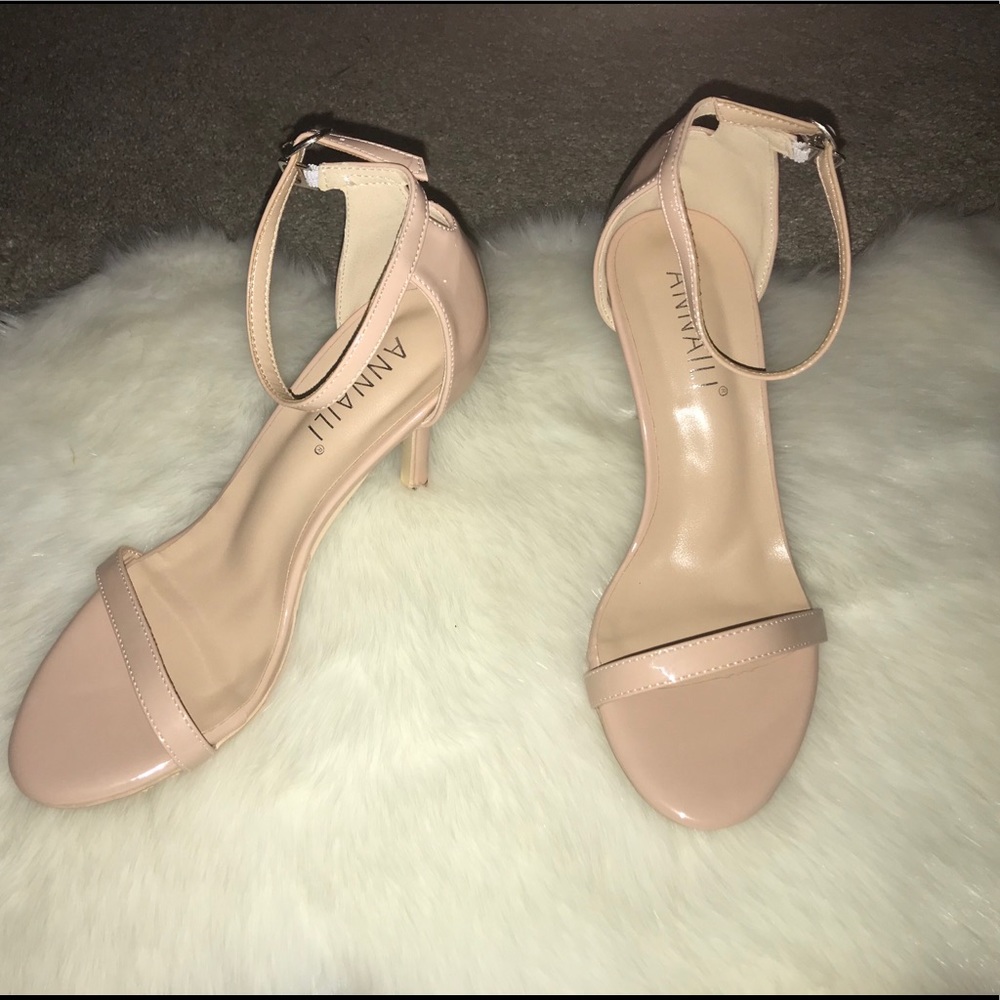 Annaili Vero Cucio cream blush strap heels